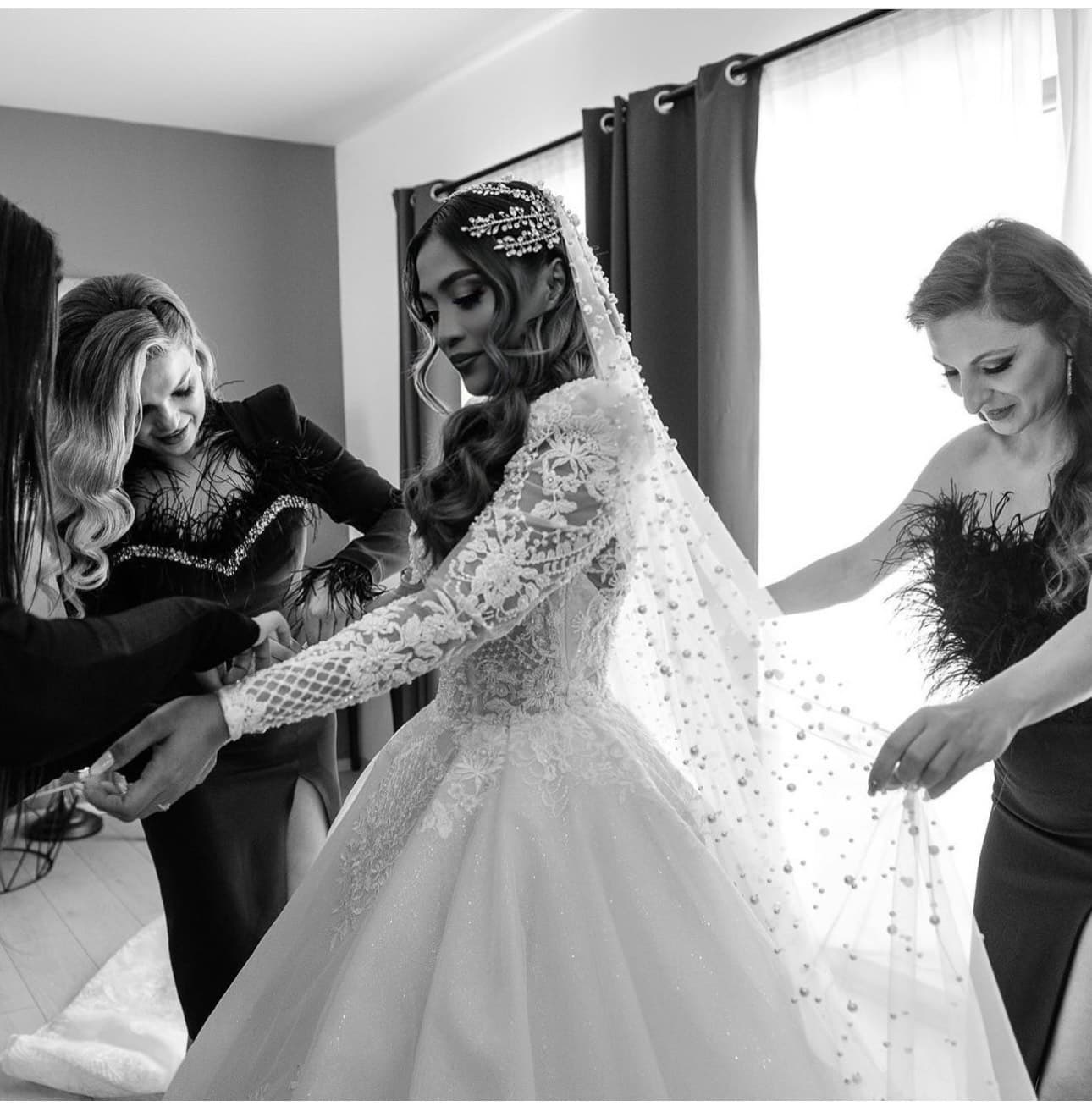 bella santiago aryanna karen