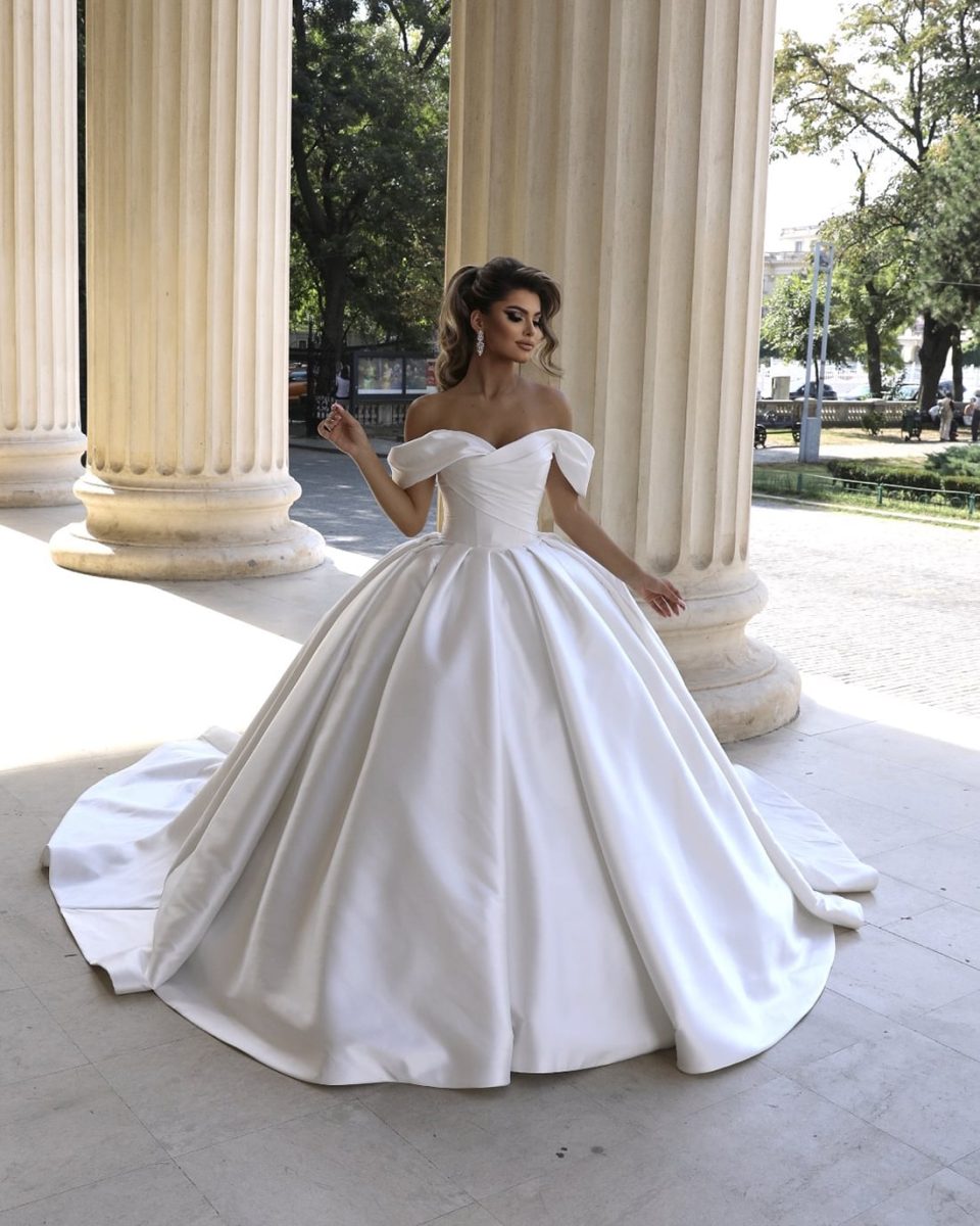 Wedding Dress Aristocracy