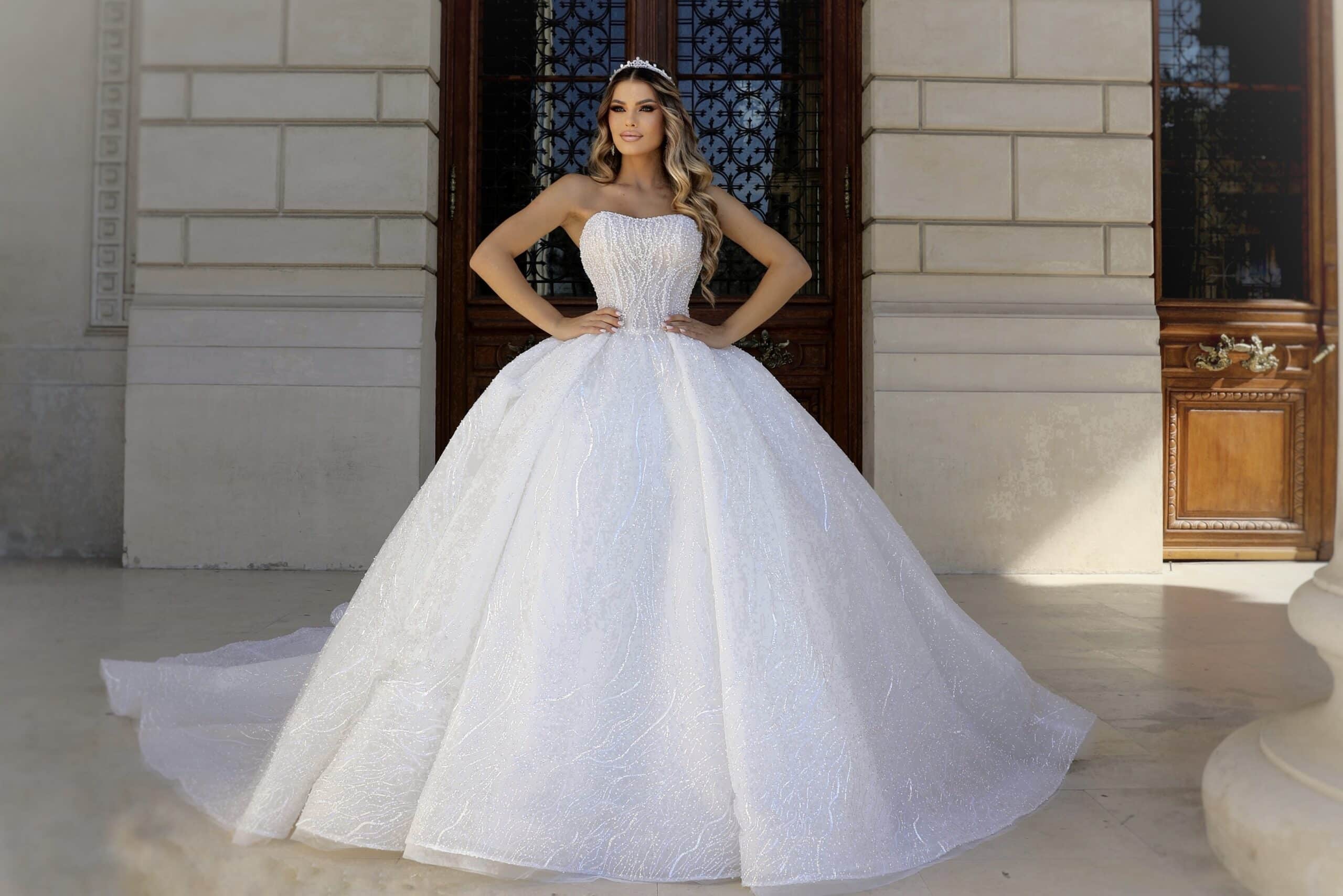 Rochii de mireasa cu corset