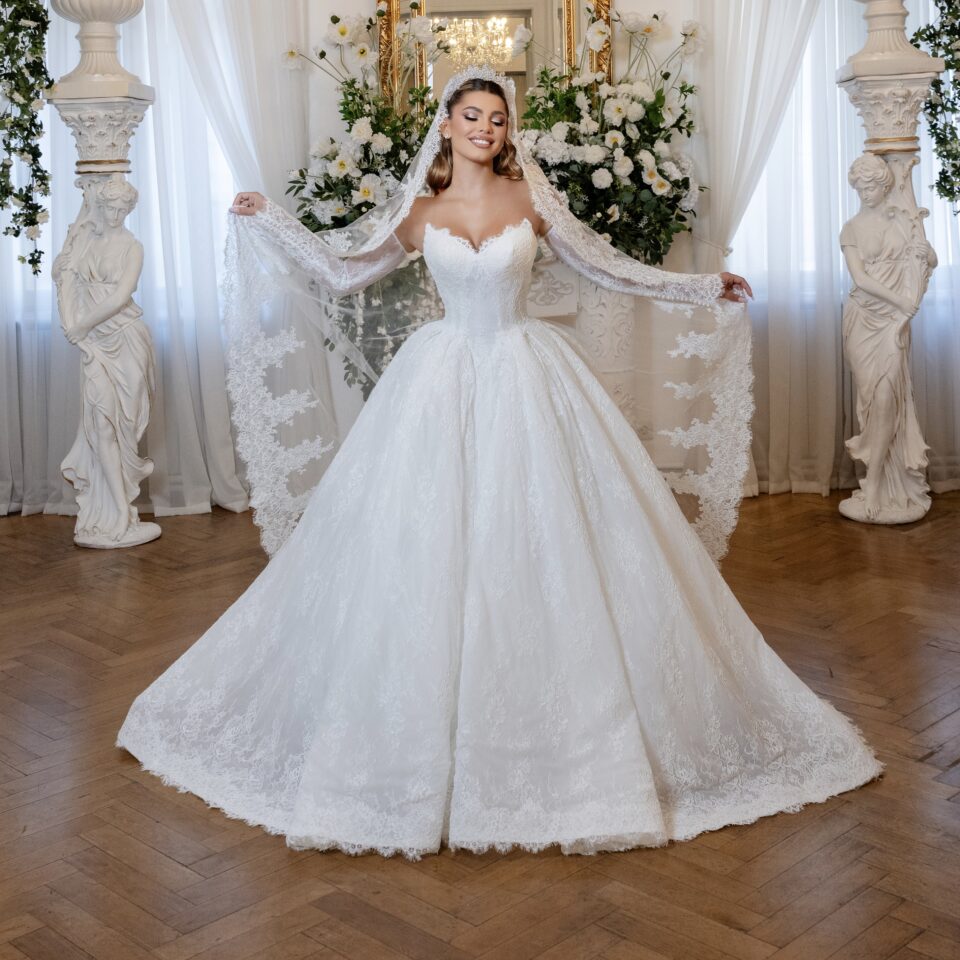 Princess Wedding Dress Prelude