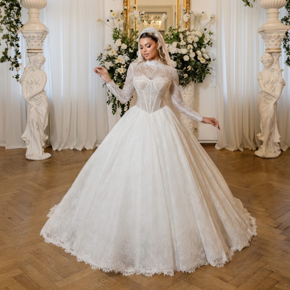 Wedding Dress Presence